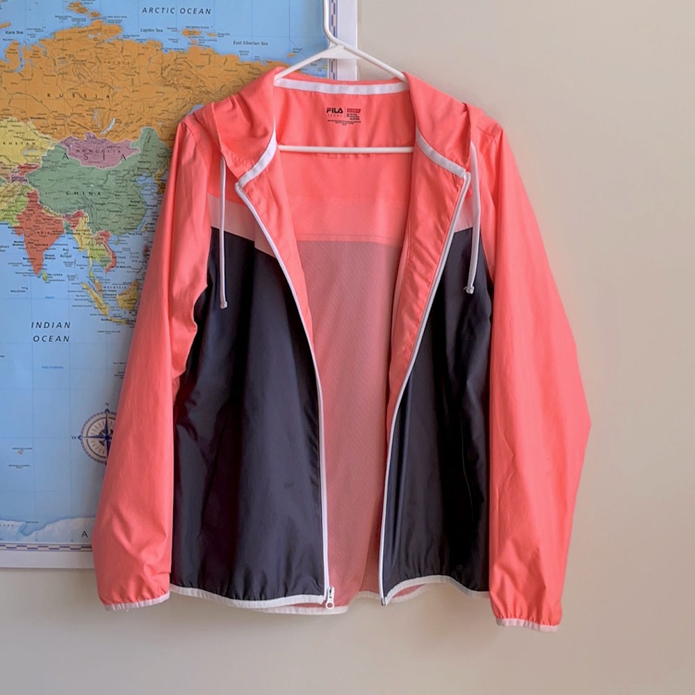 Fils Sport Lightweight Windbreaker